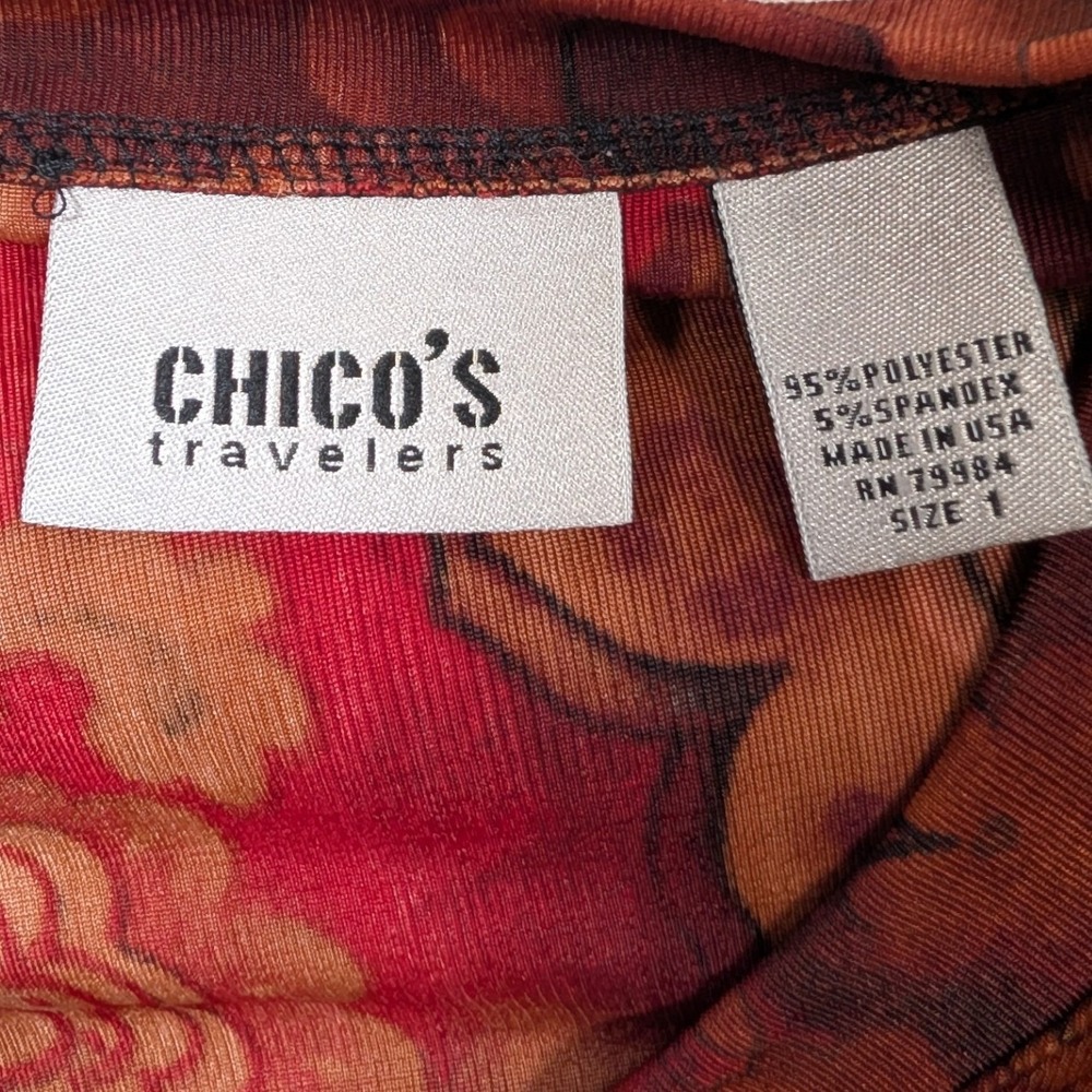 Chico's Womens Travelers 2 Piece Set Size 1 Red Paisley Floral V-Neck Pants - Picture 2 of 6
